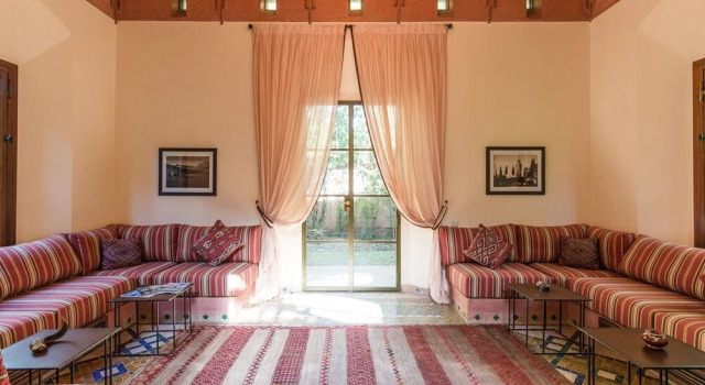 Villa Pauline, Забронировать Вилла Отели Марракеш-Тенсифт-Эль-Хауз с парковкой, Парковка