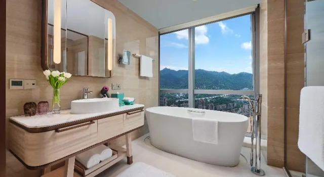 Двухместный клубный номер Premium InterContinental Chongqing Raffles City by IHG