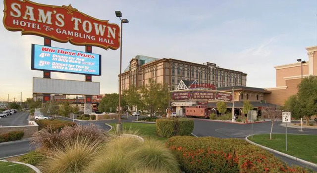 Номер Deluxe Sam's Town Hotel & Gambling Hall