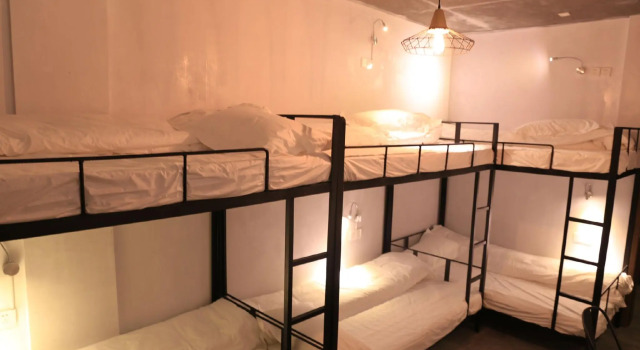 Кровать в общем номере Hostel Geographer