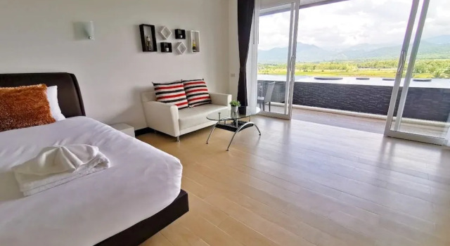C View Home