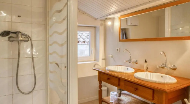 Четырёхместный номер Standard Hôtel Boquier, Avignon Centre