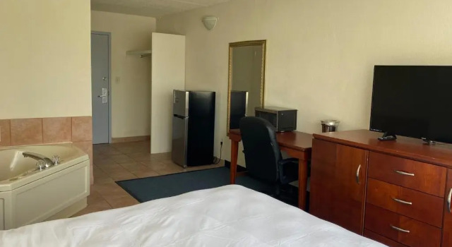 Люкс Miami Gardens Inn & Suites