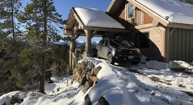 Номер Standard Skyrun 2 Bedroom Cabin by RedAwning