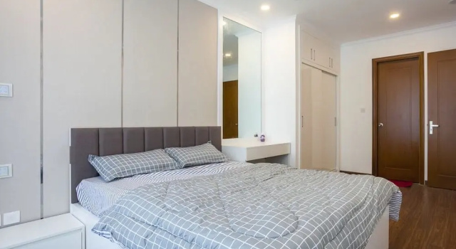 High-floor River-view Apartment, Забронировать Апартаменты/квартира Хошимин провинция Хошимин, рядом с Небоскреб Landmark 81