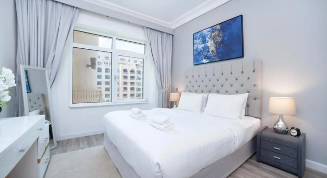 Апартаменты 2BR ON PALM JUMEIRAH SHORELINE 20 - With Beach Access & a Complimentary Golf