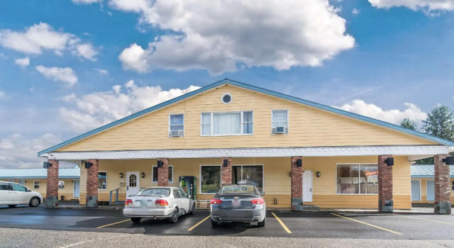 Номер Standard Rodeway Inn Bellows Falls