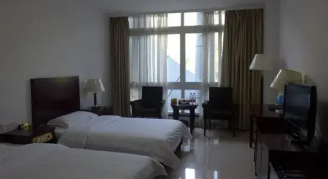Wansheng Tiyu Hotel
