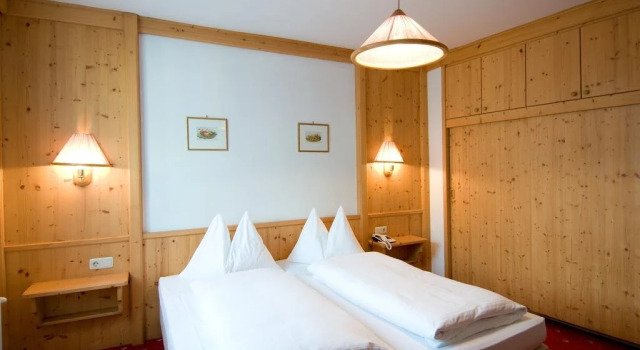 Hotel Grafenwirt, Забронировать Отель Отели Ваграйн 3 звезды, рядом с Гондольный подъемник Флаин Моцарт (нижняя станция), 3*