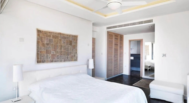 Sirina Villas, Boek Hotel Hotels in Protaras met parkeren, in de buurt van Sunrise Beach, Parkeren