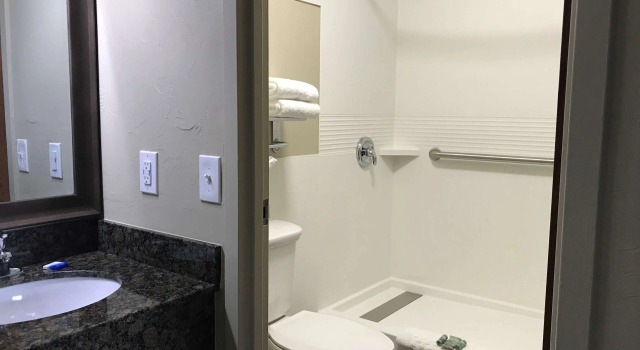 Четырёхместный номер Standard Best Western El Reno