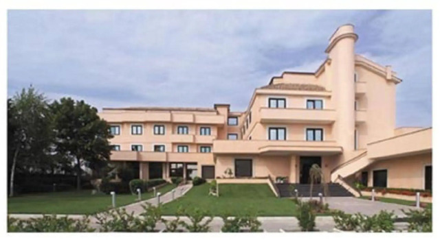 Hotel De La Ville & Centro Congressi