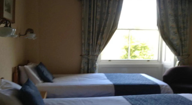The Hand Hotel, Rezervați Hotel Llangollen Clwyd