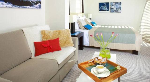 Люкс с балконом и с видом на море Amfora Hvar Grand Beach Resort