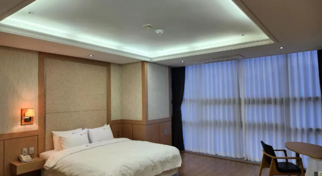 Двухместный номер Superior с видом на море Benikea Hotel Yeosu