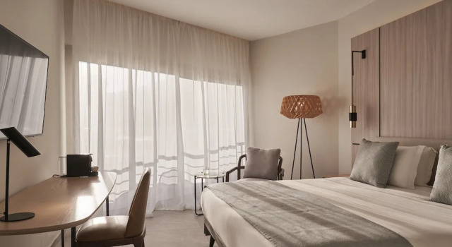 Двухместный номер Standard с балконом и с частичным видом на море Atlantica Bay