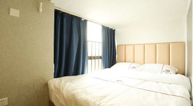 Номер Deluxe She&He Apartment Shenzhen University