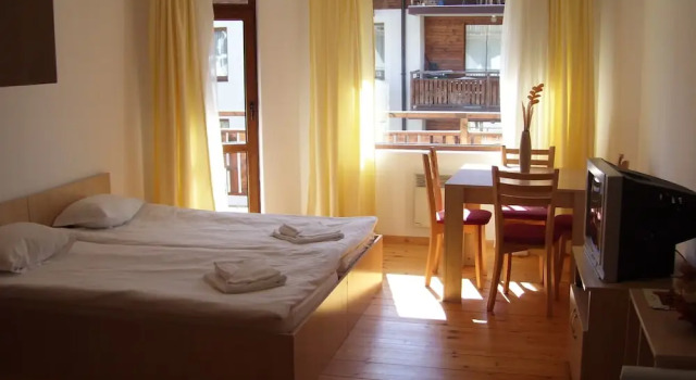 Студия c 1 комнатой с балконом и с видом на горы Apartments Four Leaf Clover Bansko to rent