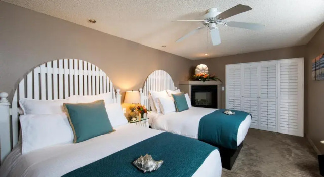 Четырёхместный номер Deluxe с видом на город SeaVenture Beach Hotel