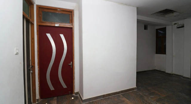 OYO 33482 Mahalakshmi Inn, Забронировать Отель Отели Аллахабад с завтраком, Завтраки