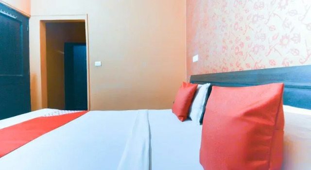 OYO 26787 Hotel Kulwants