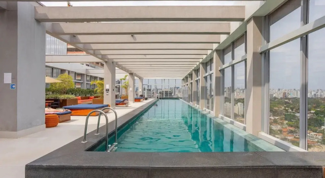 Apt w/ Balcony & View, 280m From the Metro Hbw2317