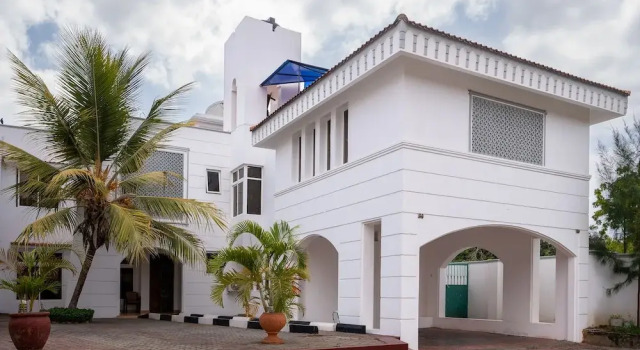 Семейный коттедж с 5 комнатами Nyali Villa