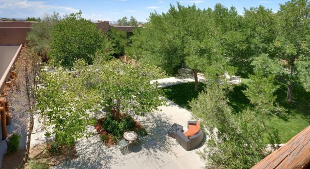 Четырёхместный номер Standard Courtyard by Marriott Albuquerque