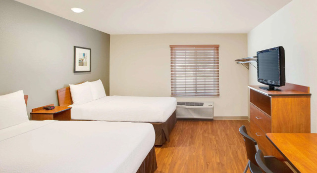 Четырёхместный номер Standard WoodSpring Suites College Station