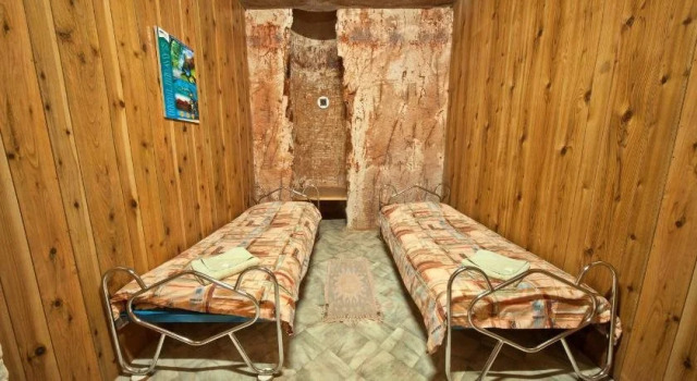 Radeka Downunder Underground Motel, Prenota Motel Coober Pedy Australia del Sud