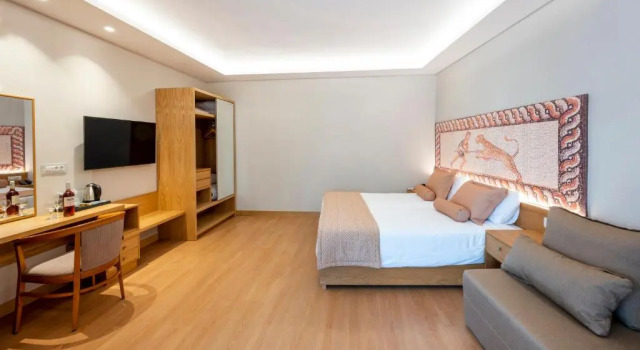 Четырёхместный номер Standard Maritina Hotel