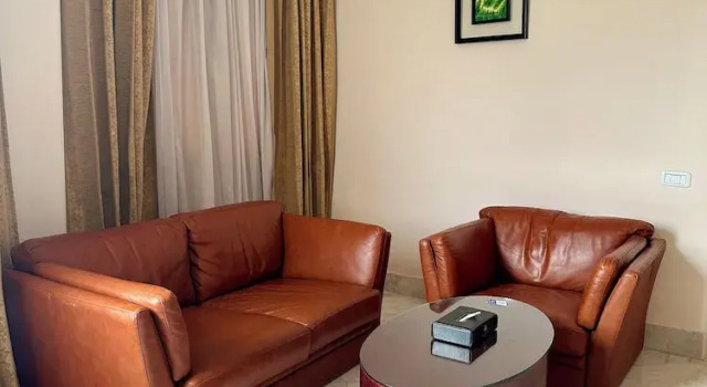 Полулюкс с балконом Tunis Grand Hotel