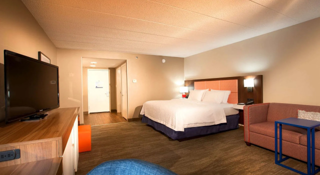 Hampton Inn Pennsville