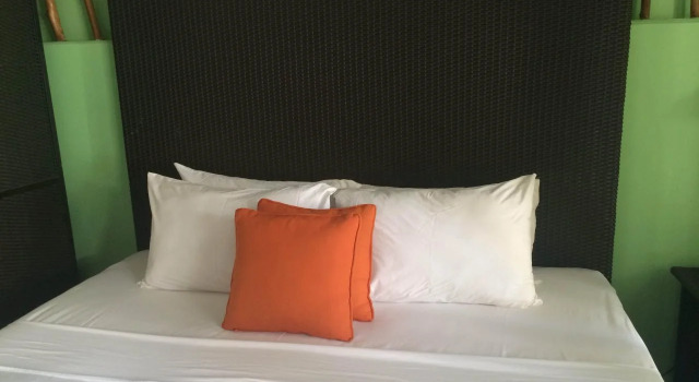 Swiper's Inn Boracay