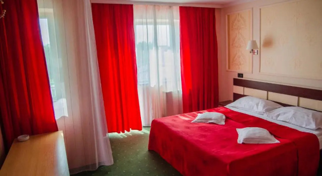 Suite Hotel President