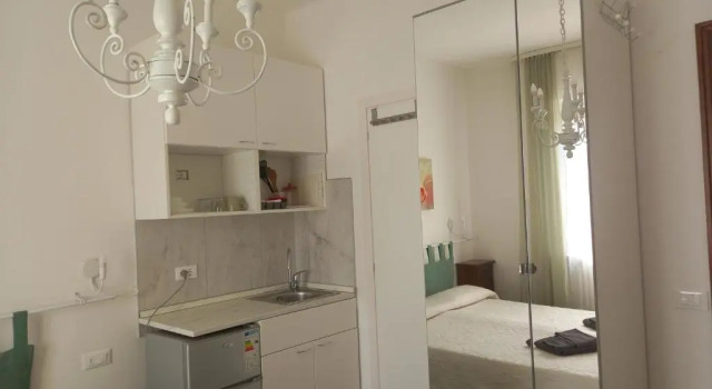 Трёхместная студия Standard MinihouseLarissa diVerona