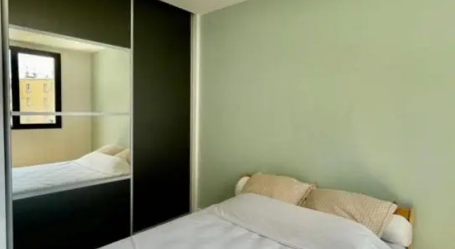 "Chez Jules" Spacious apt with 2 balconies in Marseille, Забронировать Отель Марсель Буш-дю-Рон, рядом с Palais Omnisports Marseille Grand-Est