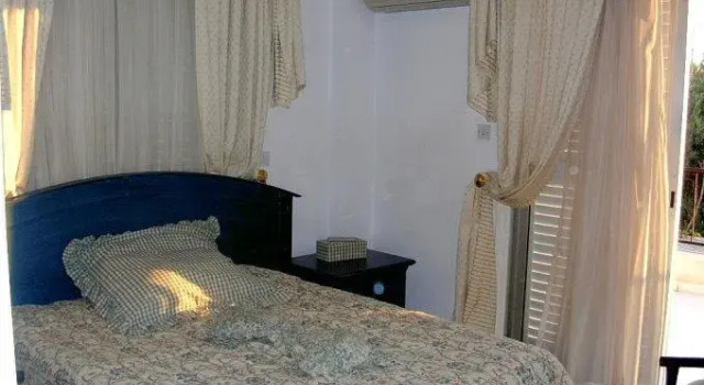 Villa Eleni, Boek Villa Peyia Paphos