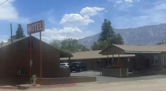 Lone Pine Budget Inn, Забронировать Мини-отель Лоун-Пайн Eastern Sierra