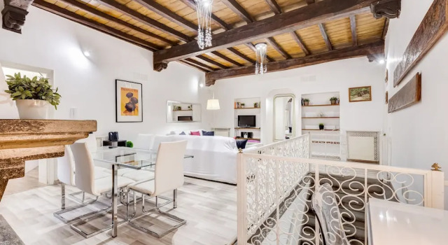 Charming apartment in Campo de Fiori, Забронировать Апартаменты/квартира Навона Рим, рядом с Уста истины