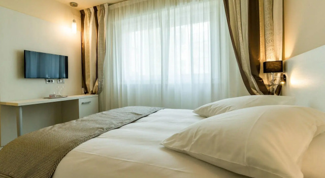 La Dolce Vita Hotel, Book Hotel Hoteller i Great Alpine Road med morgenmad, Morgenmad
