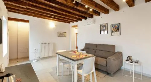 Cannaregio Elegant Apartment, Забронировать Апартаменты/квартира Каннареджо Венеция