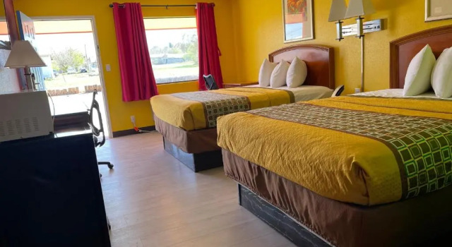 Четырёхместный номер Standard Morning Star Inn