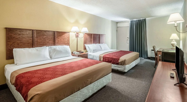 Econo Lodge Brainerd, Varaa Hotelli Hotellit Minnesota pysäköinnillä, Pysäköinti
