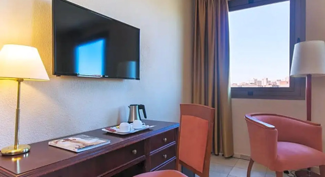 Одноместный номер Comfort Novotel Valencia Lavant
