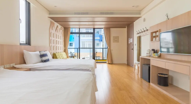 Четырёхместный номер Deluxe с видом на сад CHEN FENG HOMESTAY
