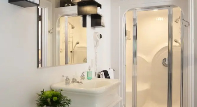 Номер Standard с балконом Stewart Inn
