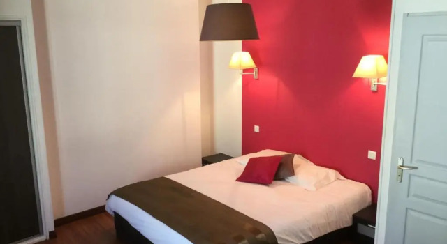 Двухместный номер Standard Chambre dHôtel Les Trois Lys