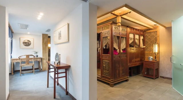 Двухместный номер Standard c 1 комнатой с видом на сад Lijiang FYS Wen Jin Yuan Hotel