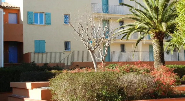 Apartment With one Bedroom in Cogolin, With Pool Access, Enclosed Gard, Забронировать Апартаменты/квартира Апартаменты Порт-Гримо, Апартаменты/квартира